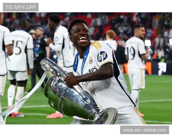 拉明·亚马尔vs维尼修斯:突破节奏与冲击力解析 拉明·亚马尔vs维尼修斯:突破节奏与冲击力解析