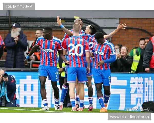 曼联重建阶段战略缺失逐步显现，球队表现稳定性面临考验